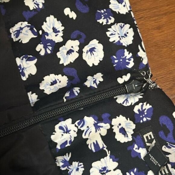 Express women’s floral‎ blue pencil skirt size 10 - Picture 4 of 8